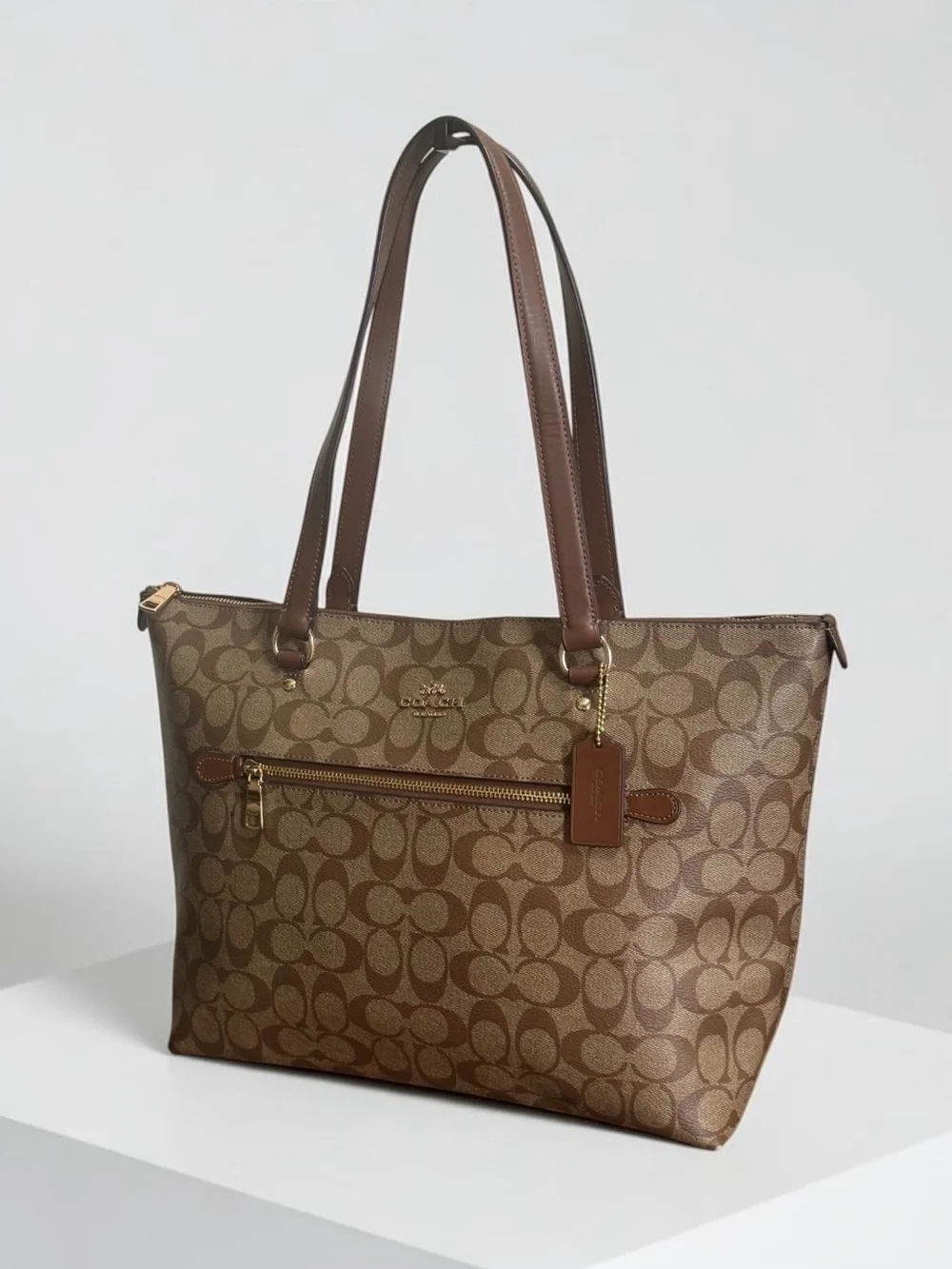 Authentic Coach Gallery Signature Khaki Saddle Tote! RARE! EUC!